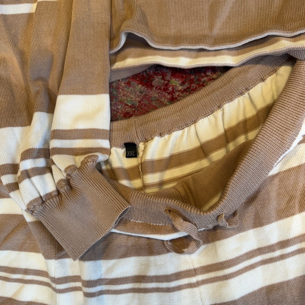 Two Piece Lantern Sleeve Tan Cream Beige White Sweater & Shorts Lounge Set XXL - Picture 4 of 5